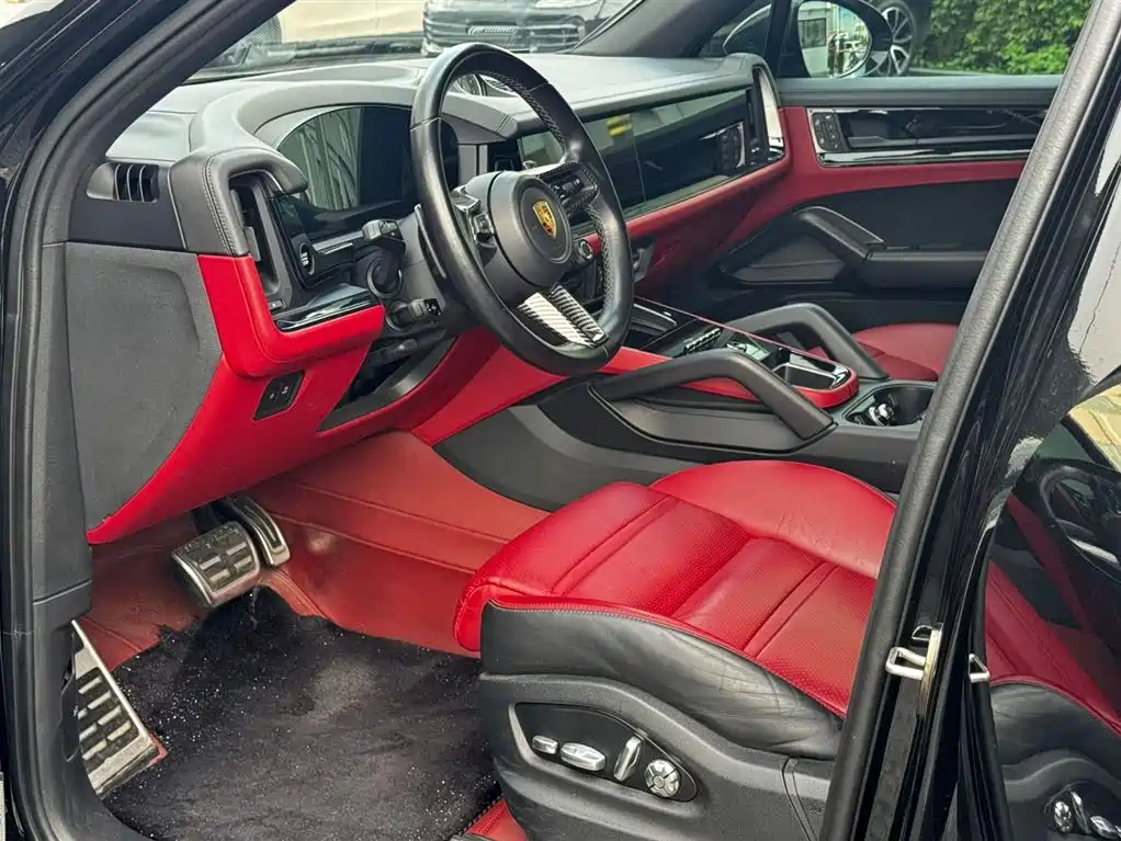 Porsche Cayenne — миниатюра 11