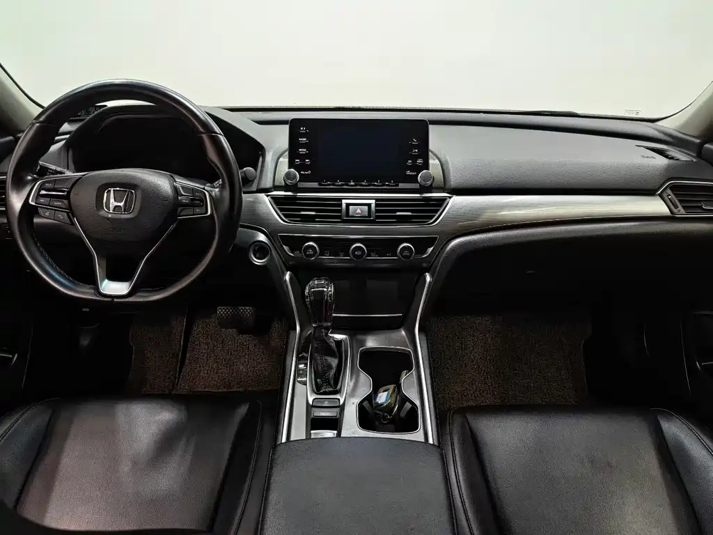 Honda Accord — миниатюра 6