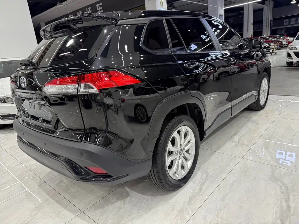 Toyota Frontlander — миниатюра 13