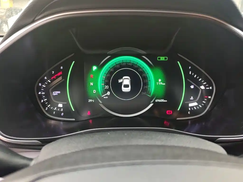 Hyundai Fista — миниатюра 12