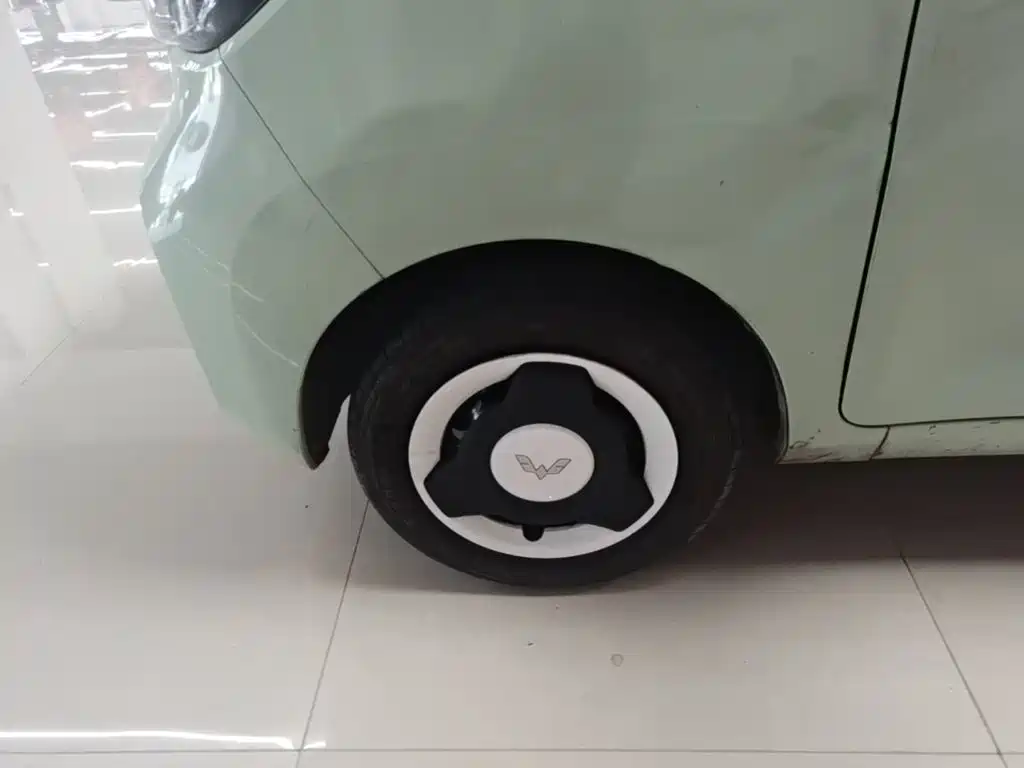 Wuling MINIEV — миниатюра 25