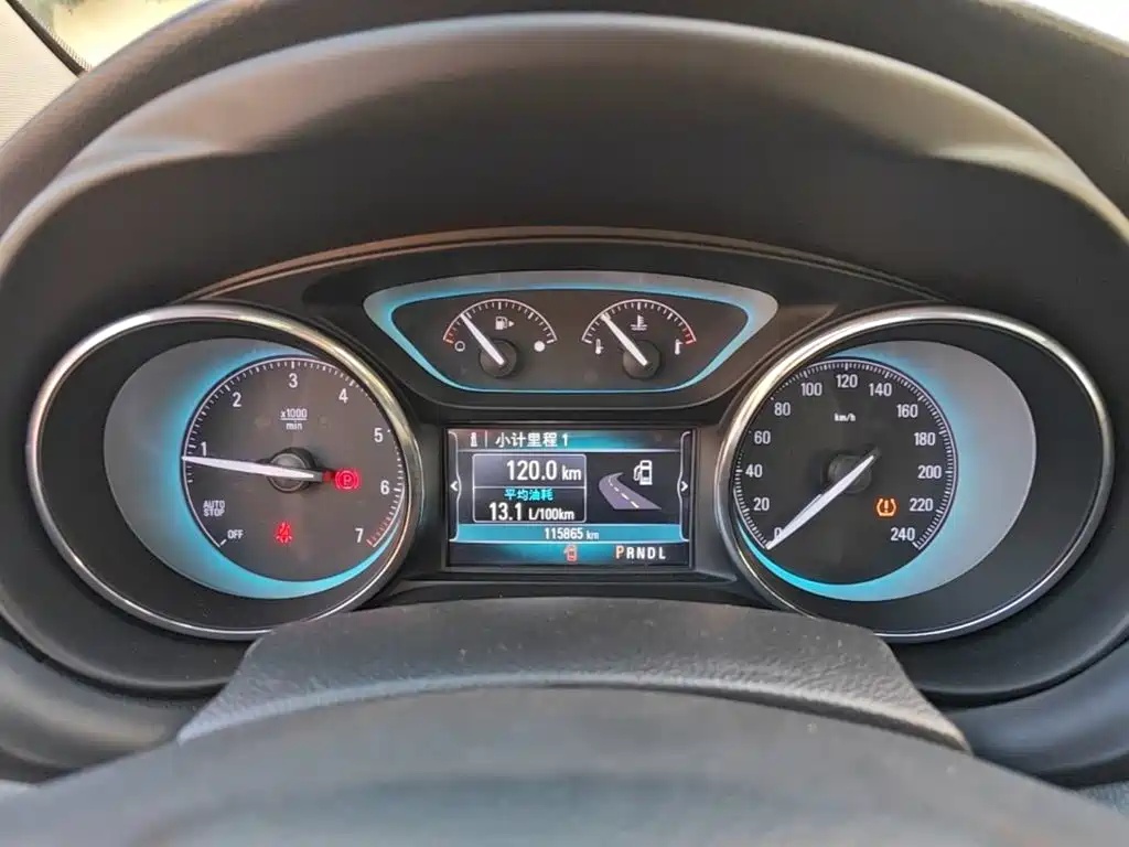 Buick Envision Plus — миниатюра 12