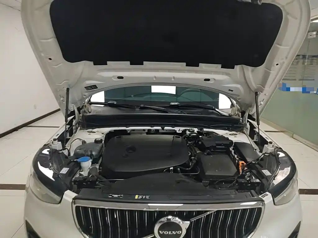 Volvo XC40 — миниатюра 20