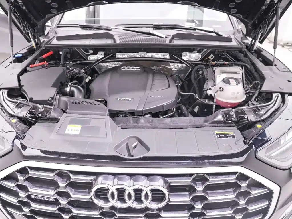 Audi Q5L — миниатюра 19