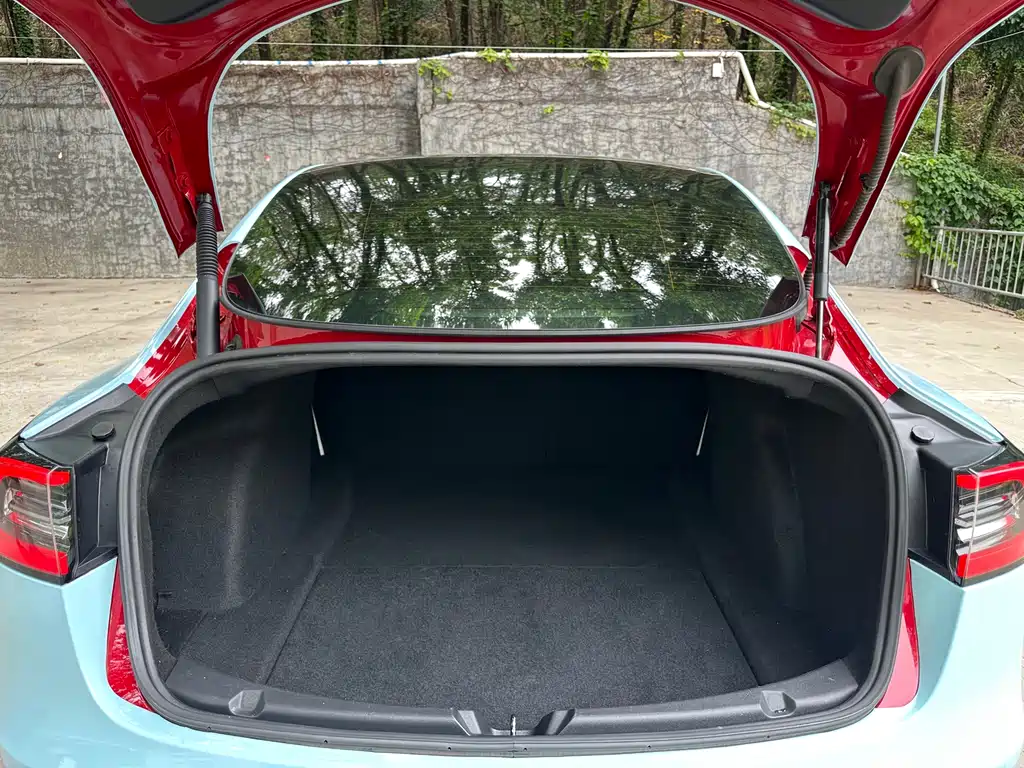 Tesla Model 3 — фотографии объявления, Фото 21