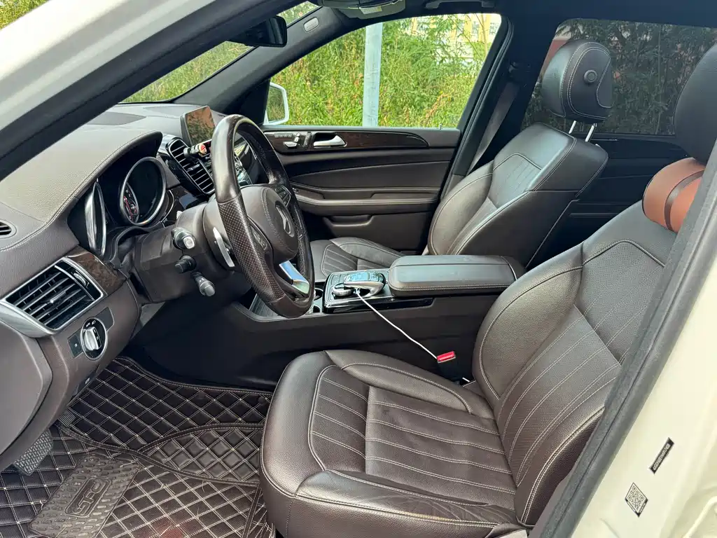 Mercedes-Benz GLS — миниатюра 5