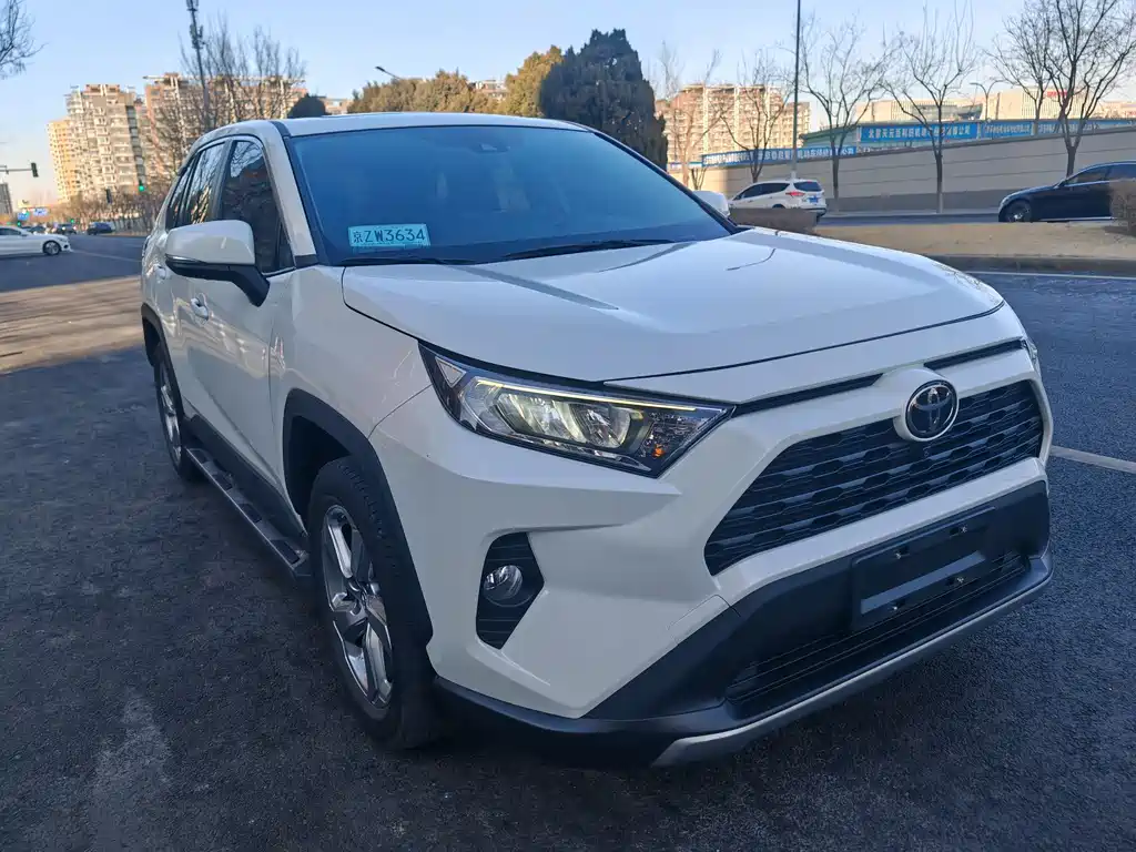 TOYOTA RAV4 RONGFANG