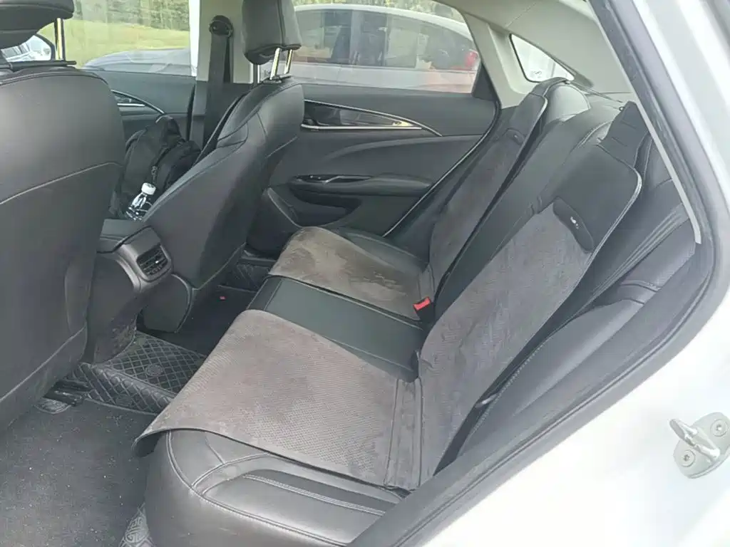 Buick Excelle — миниатюра 17