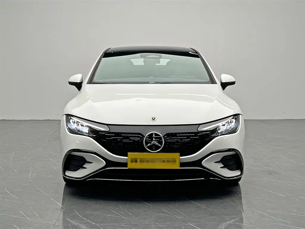 Mercedes-Benz EQE