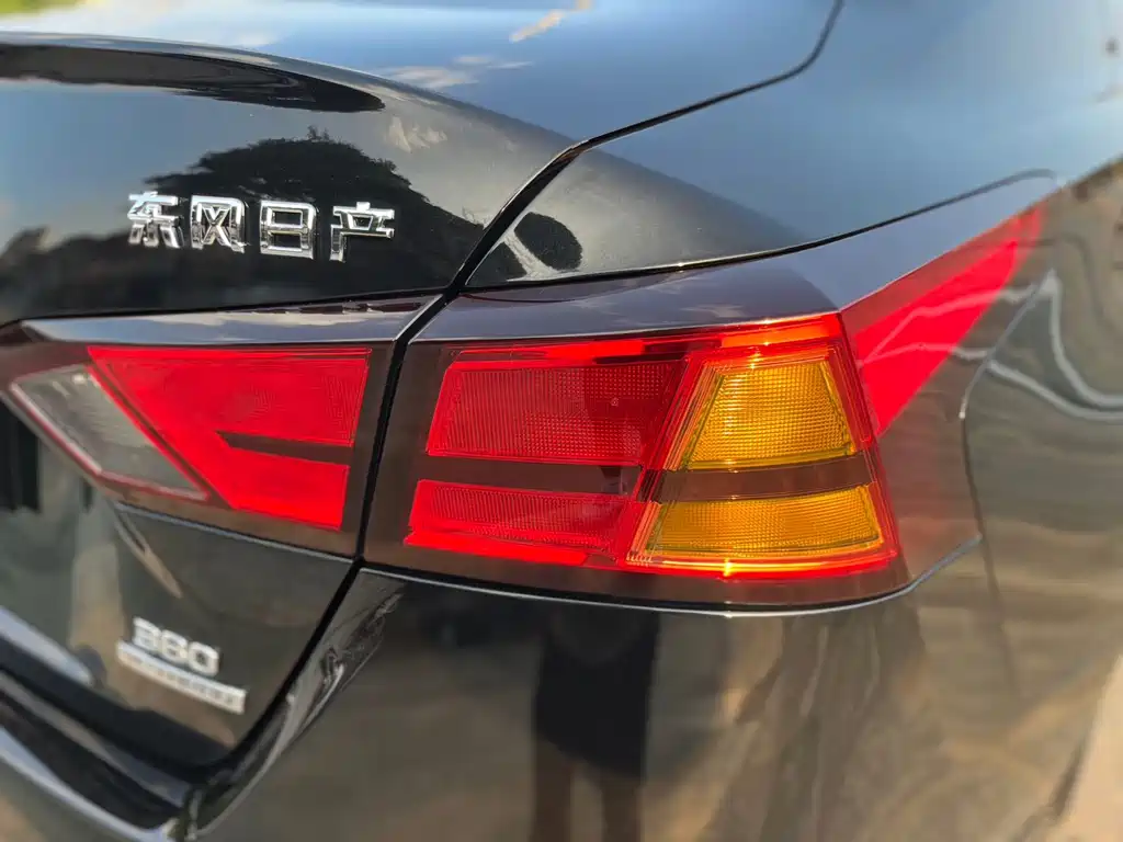 Nissan Teana — миниатюра 11