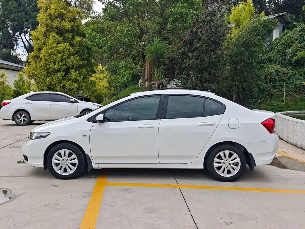 Honda City 2012 1.5L AT Elite