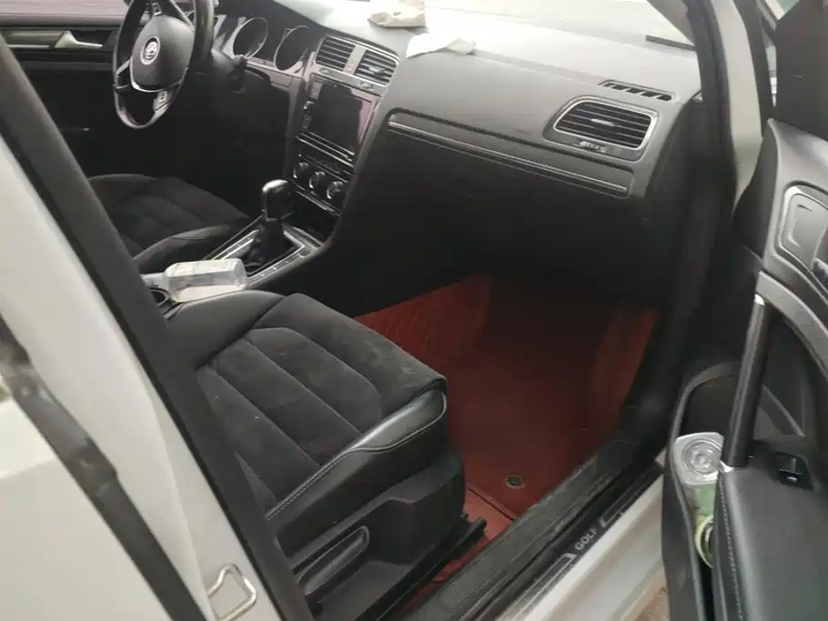 Volkswagen Golf — миниатюра 8