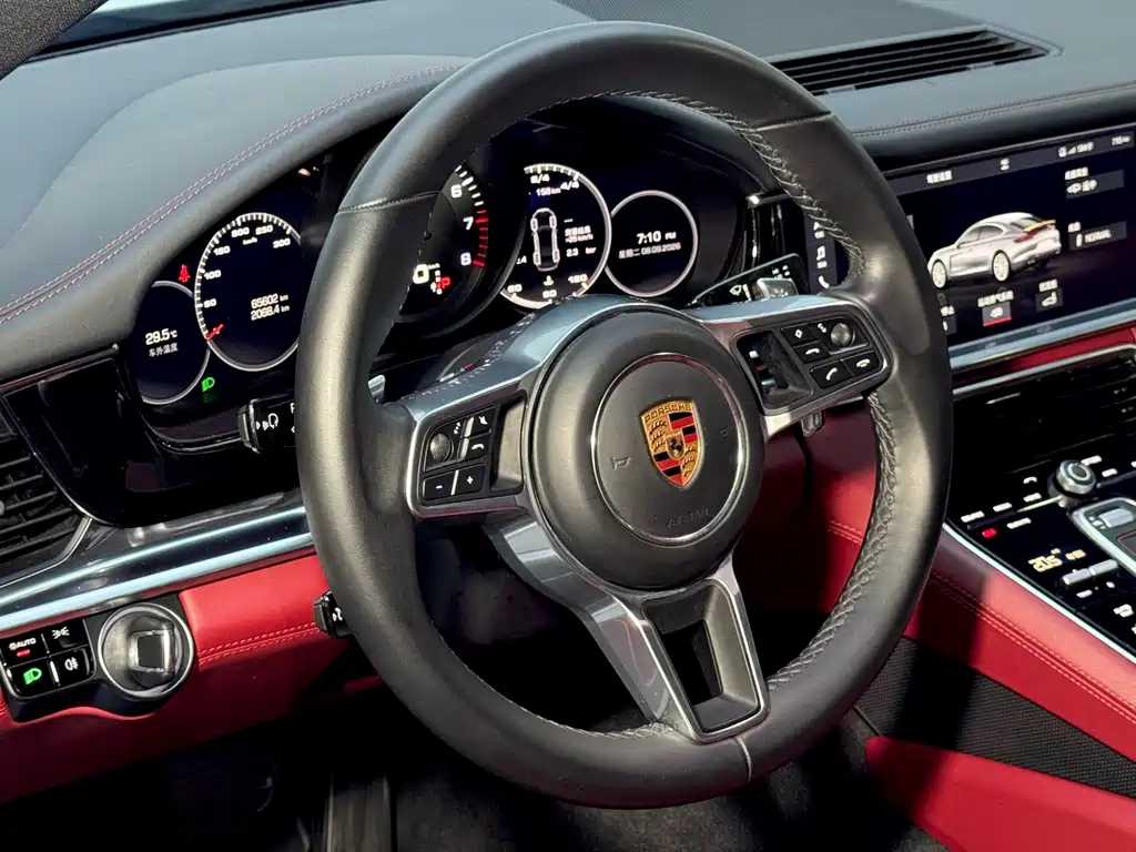Porsche Panamera — миниатюра 15