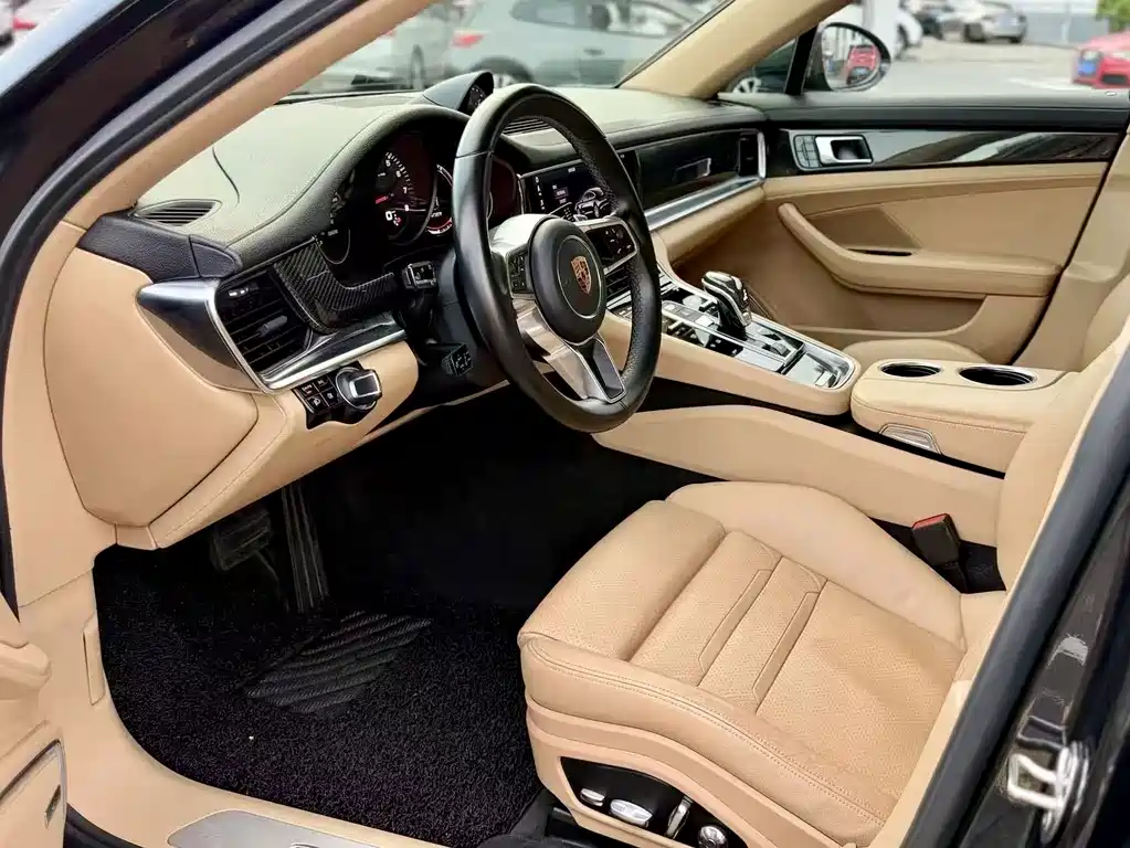 Porsche Panamera — миниатюра 2
