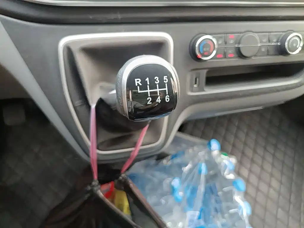 Maxus V80 — миниатюра 14