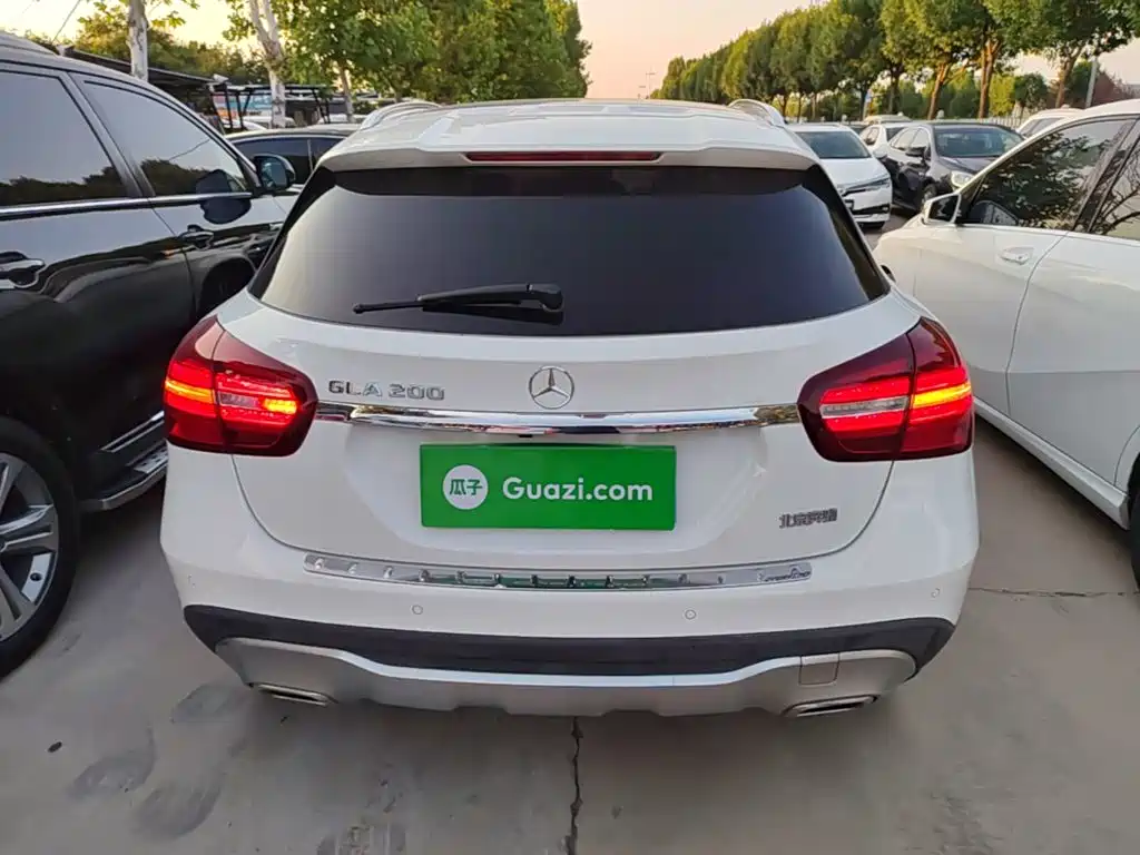 Mercedes-Benz GLA — миниатюра 6