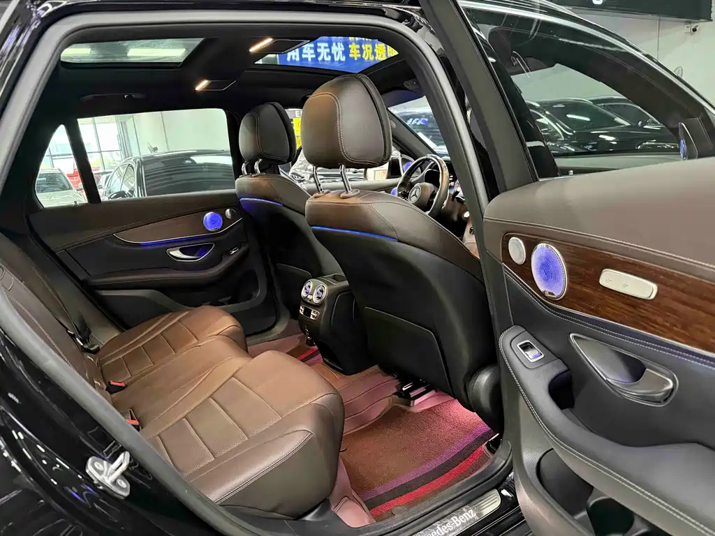 Mercedes-Benz GLC 2020 GLC 300 L 4MATIC Luxury