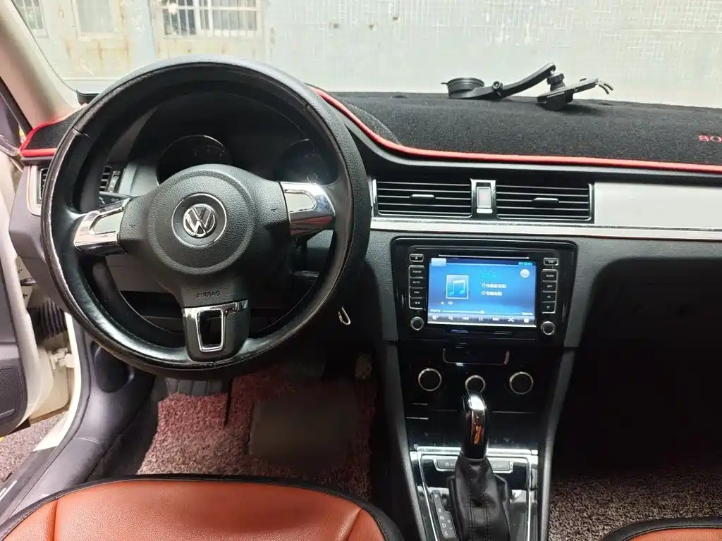Volkswagen Bora — миниатюра 13