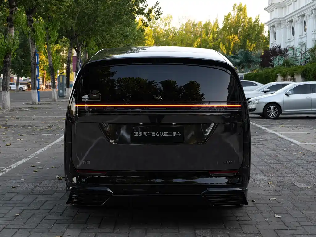 Li Auto Li MEGA — миниатюра 6