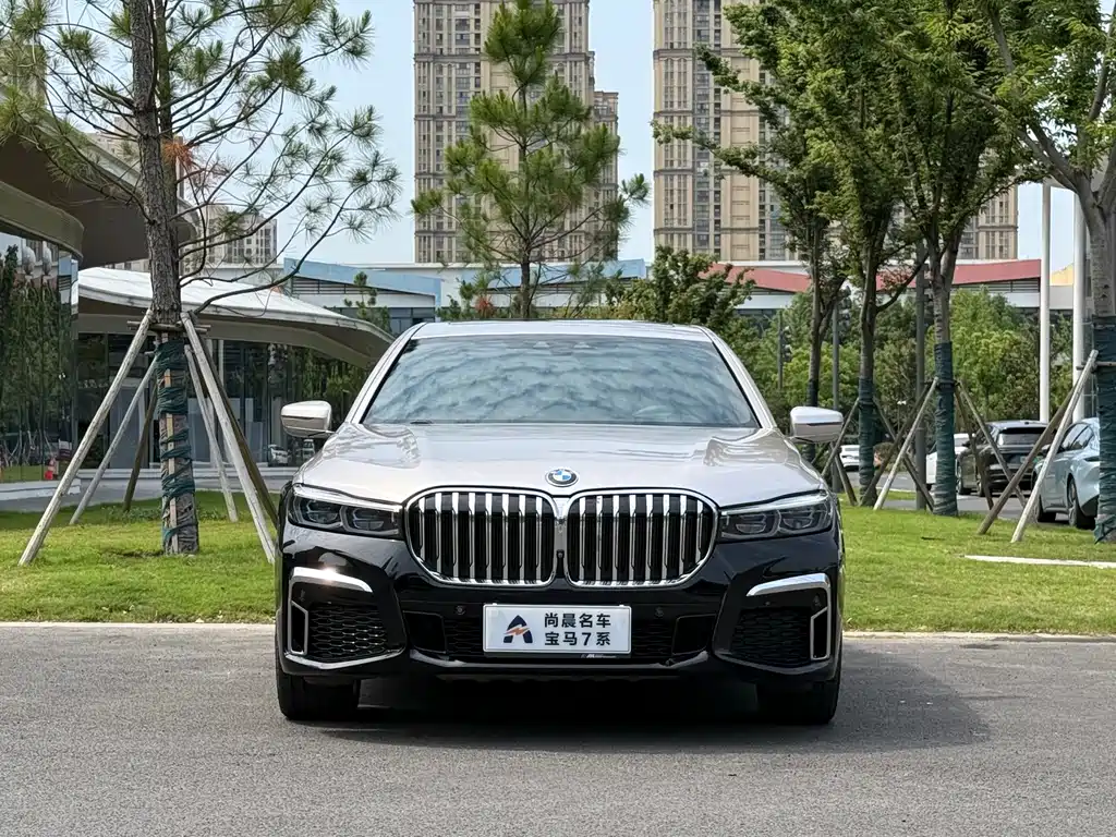 BMW 7 Series 7 2018 740Li xDrive Premium M Sport