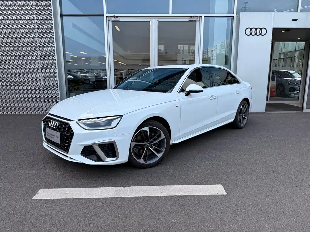 Купить Audi A4L
