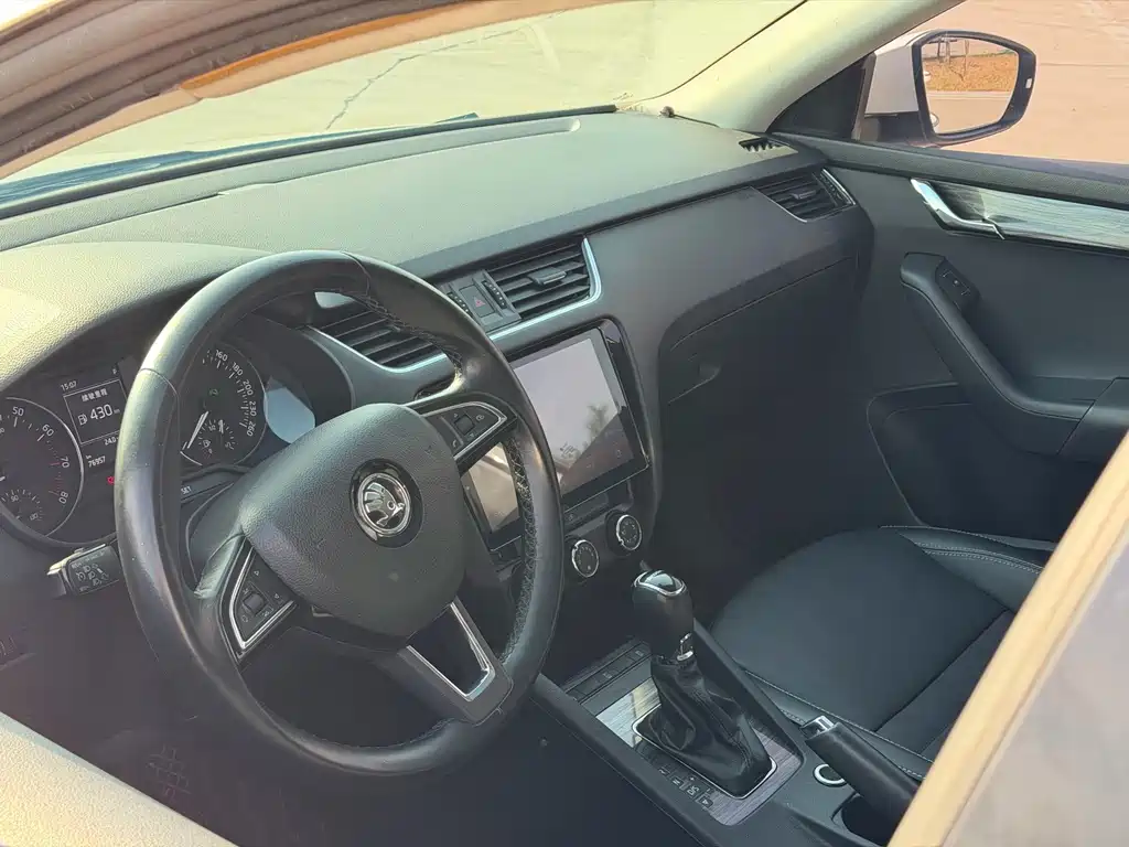 Skoda Octavia — миниатюра 6