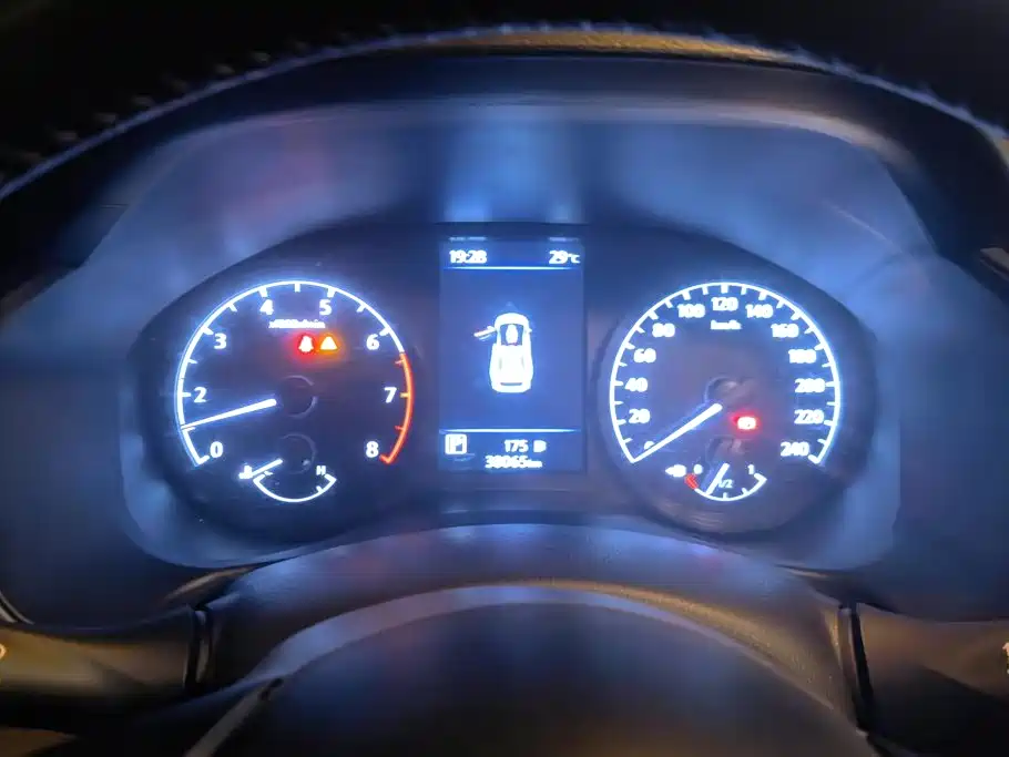 Nissan Teana — миниатюра 14