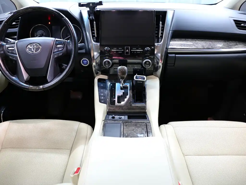 Toyota Vellfire 2020 2.5L HV Luxury