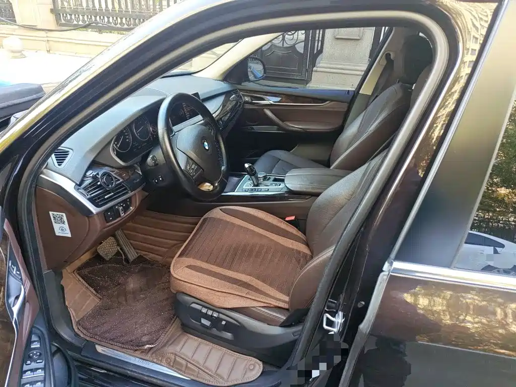 BMW X5 (Import) — миниатюра 11