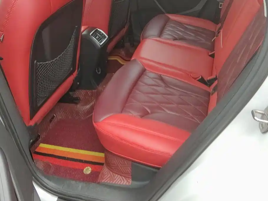 Audi Q3 — миниатюра 11