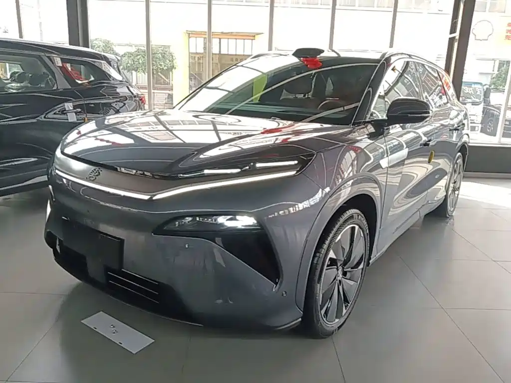 BYD Дон Л. — миниатюра 2