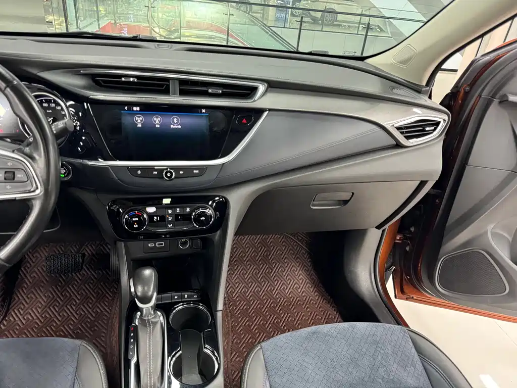 Buick Encore GX — миниатюра 13