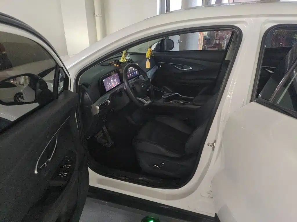 Changan UNI-T — миниатюра 18