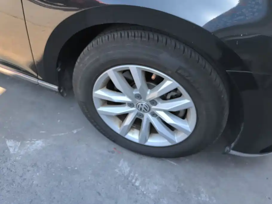 Volkswagen Magotan — миниатюра 6