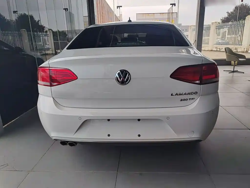 Volkswagen Lamando — миниатюра 6