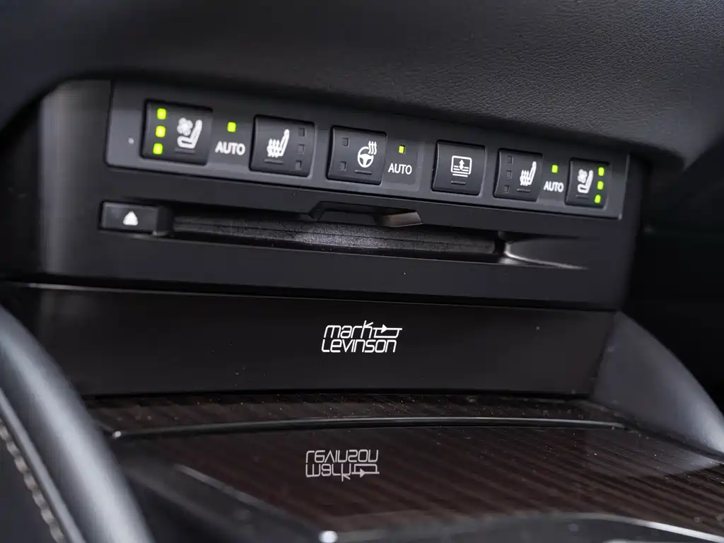 Lexus ES — миниатюра 18