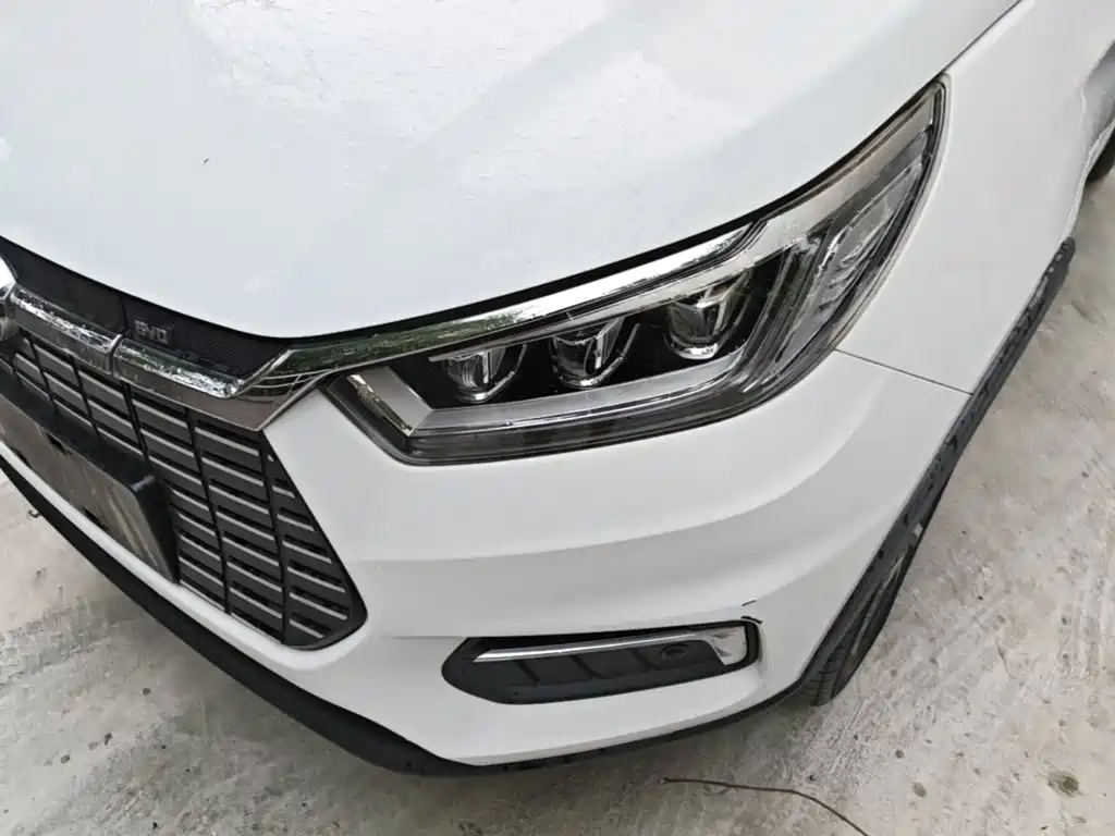 BYD Yuan EV — миниатюра 24