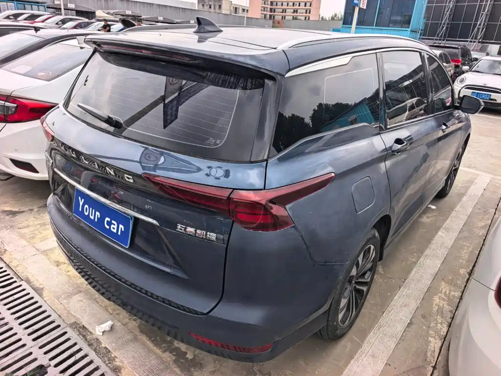 Wuling Victory — миниатюра 5