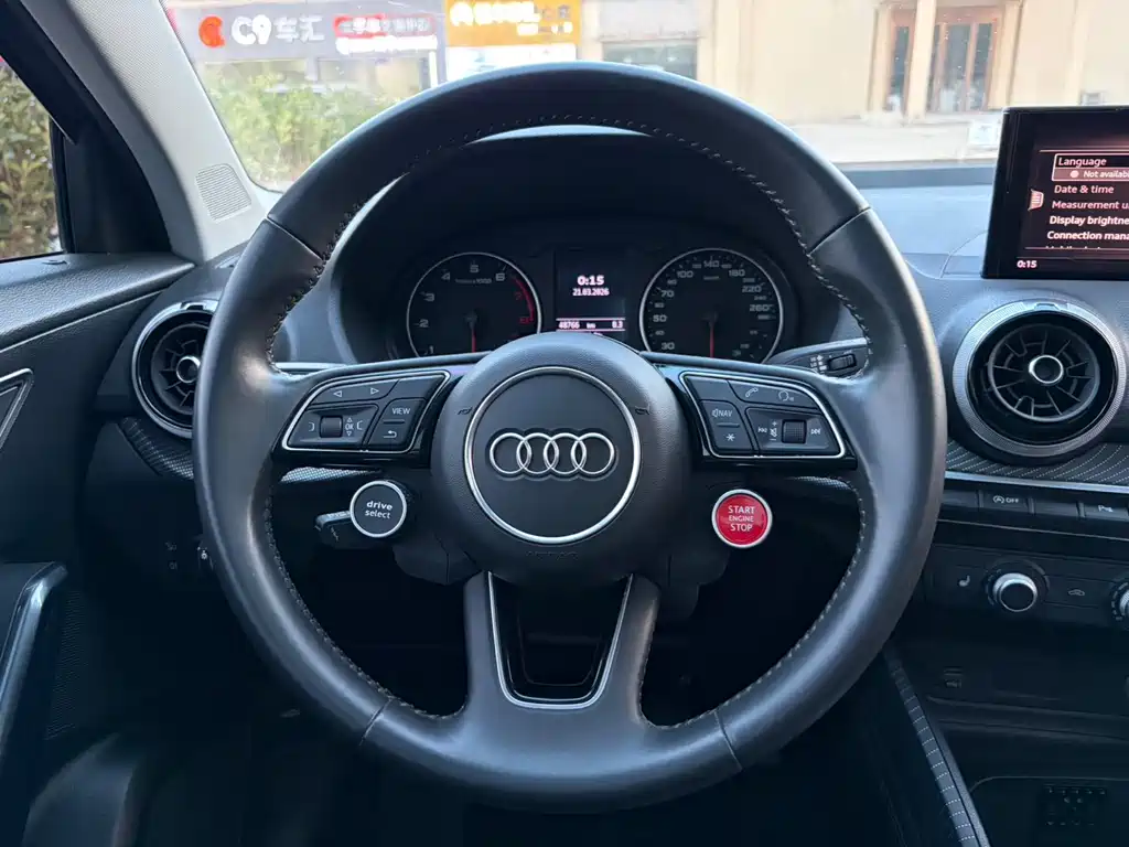 Audi Q2L — миниатюра 13