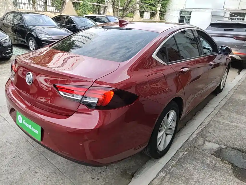 Buick Regal — миниатюра 5
