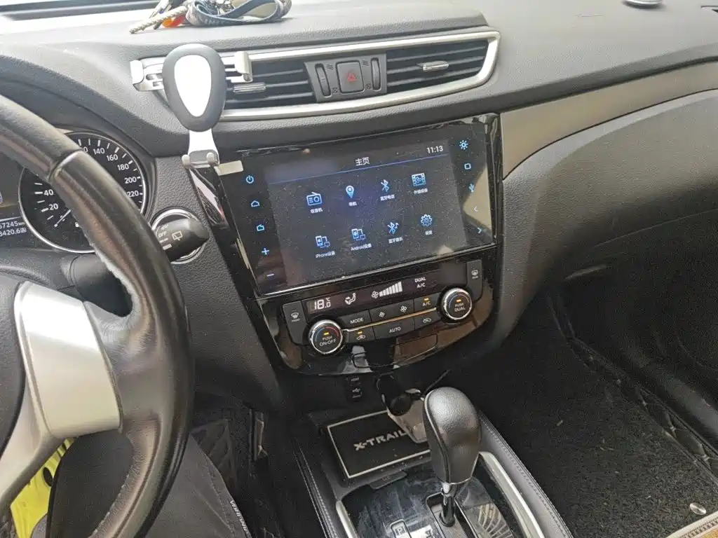 Nissan X-Trail — миниатюра 6