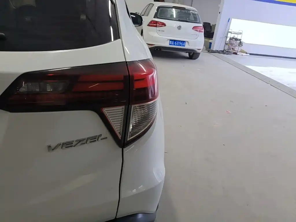 Honda Vezel — миниатюра 8