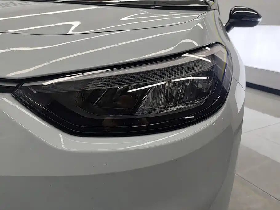 Volkswagen ID.3 — миниатюра 5