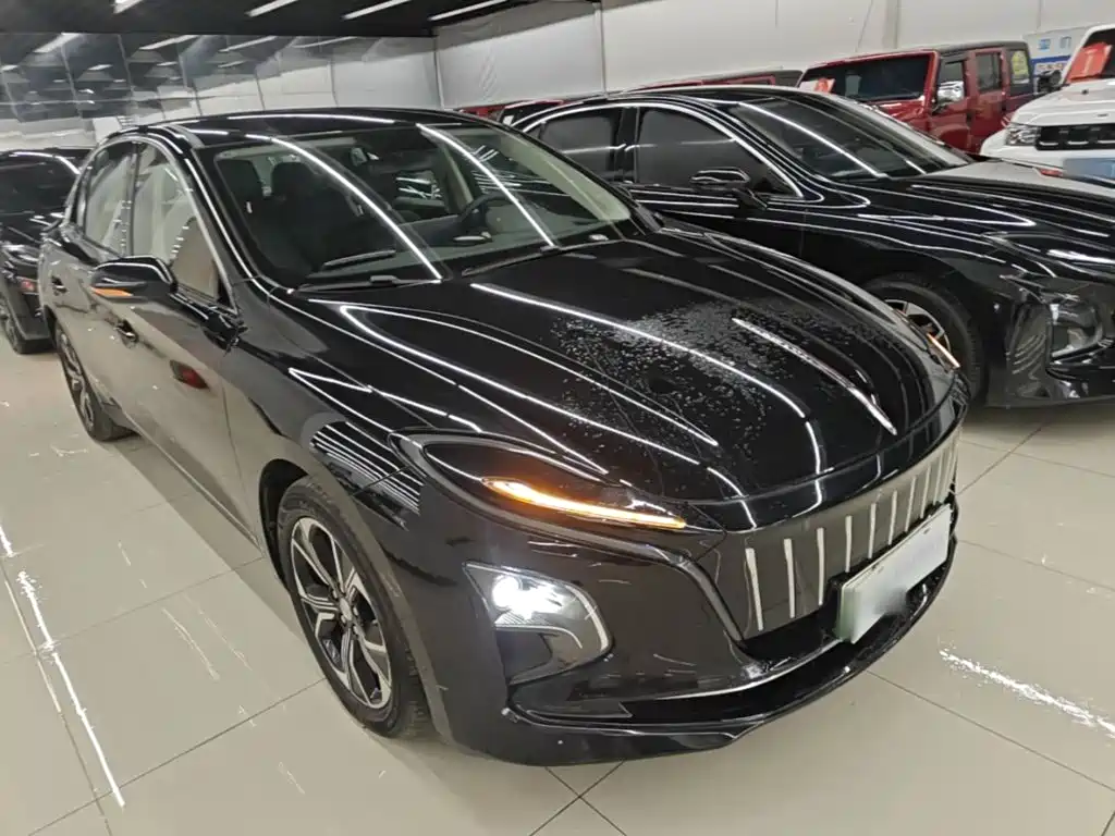 Hongqi Hongqi E-QM5 — миниатюра 4
