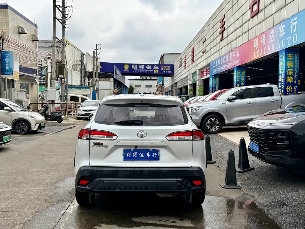 Toyota Frontlander — миниатюра 5