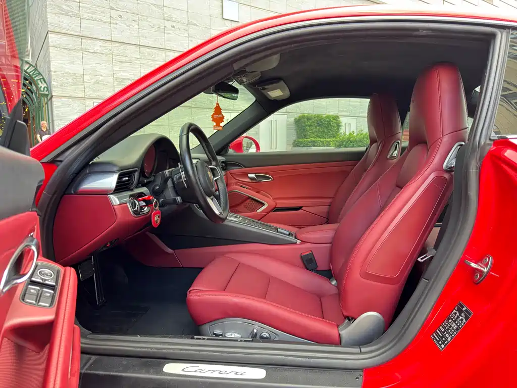 Porsche 911 2016 Carrera 3.0T