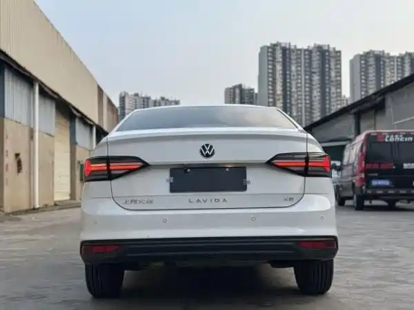 Volkswagen Lavida — миниатюра 20