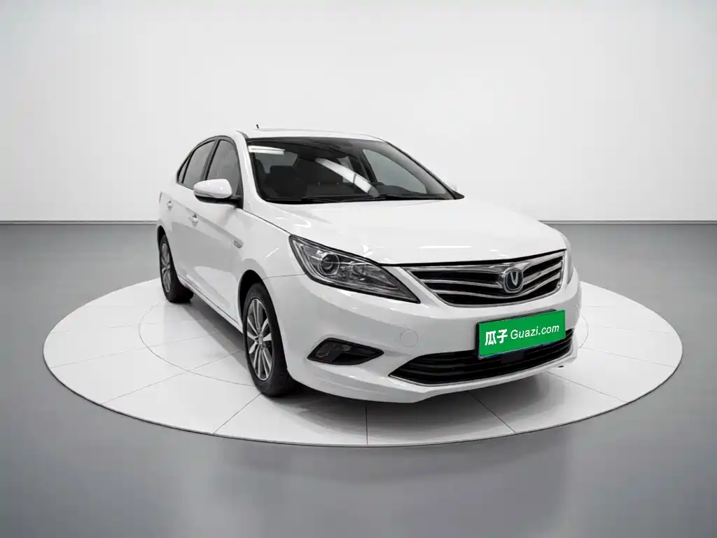 Changan Eado — миниатюра 3