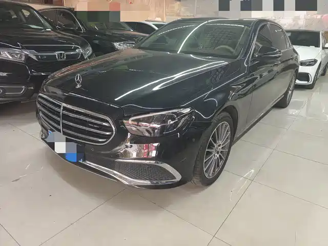 MERCEDES-BENZ  E CLASS