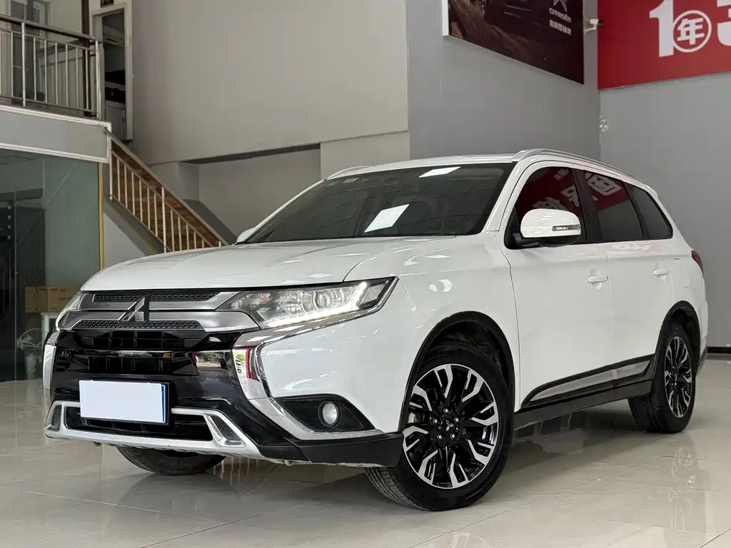 Mitsubishi Outlander 2019